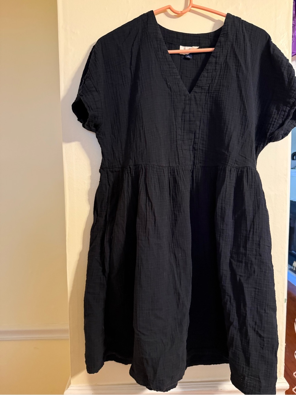 Universal thread large black dress